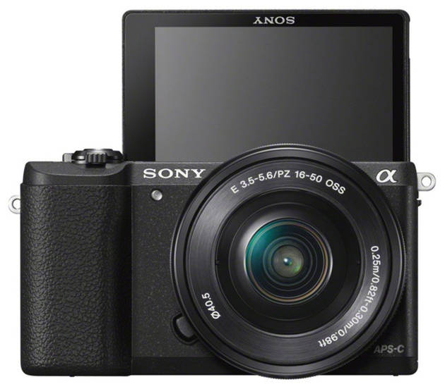 Sony Alpha A5100 оснащена поворотным сенсорным дисплеем