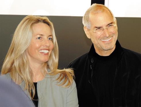 Стив Джобс с супругой Лорен Пауэлл