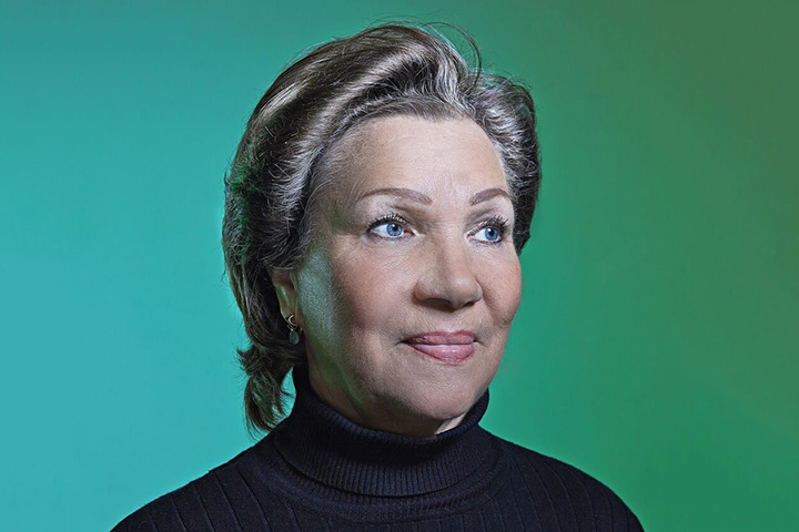 Kak pozirovat dlya foto 30