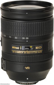 Объектив Nikon 28-300mm f/3.5-5.6 VR