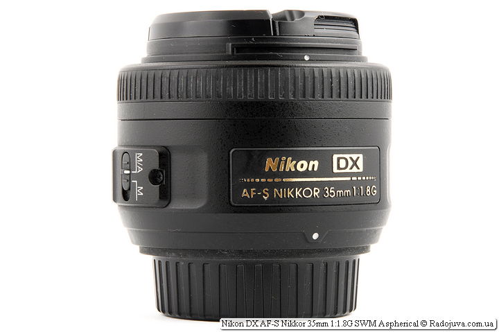 Nikon 35mm f/1.8G DX