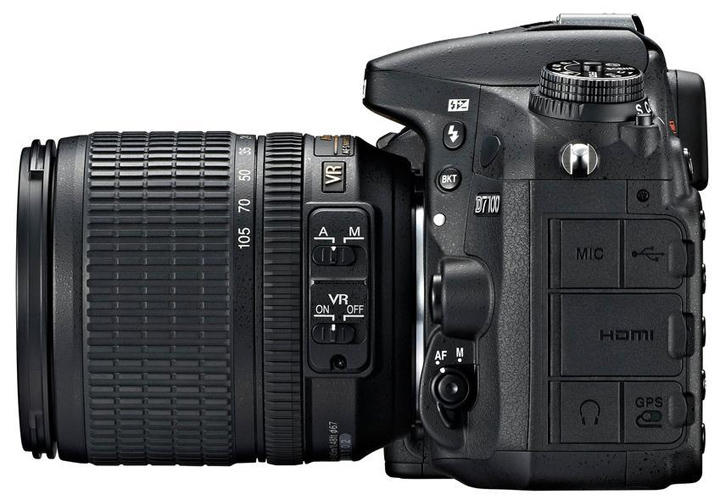 Nikon D7100 вид сбоку. Разные разъемы.