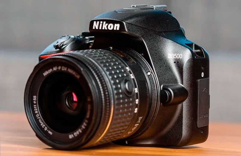 Общие характеристики Nikon D3500