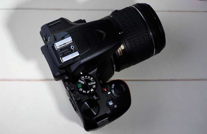 Nikon D3500 управление