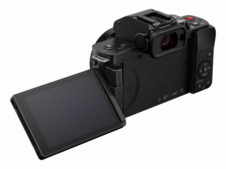Представлена камера Panasonic Lumix DC-G100