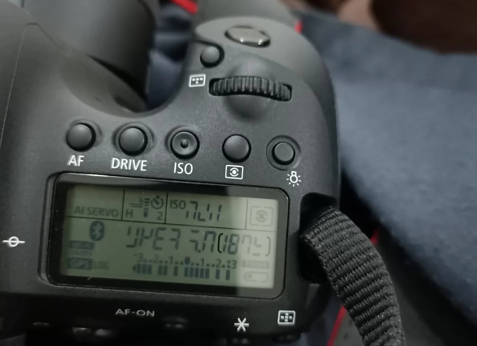 Фотоаппарат Canon 6D Mark II выдает ошибку 20